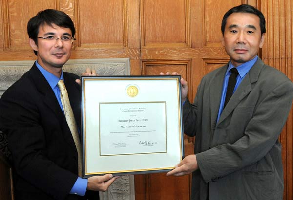 Haruki Murakami awarded with Berkeley Japan Prize