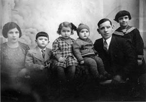 Chaim Harry Fass with lost family