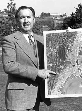 Robert Colwell with aerial photo