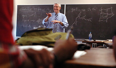 Prof. Birgeneau at the chalkboard
