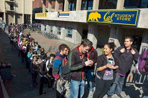 Students lined up for Dalai Lama tickets